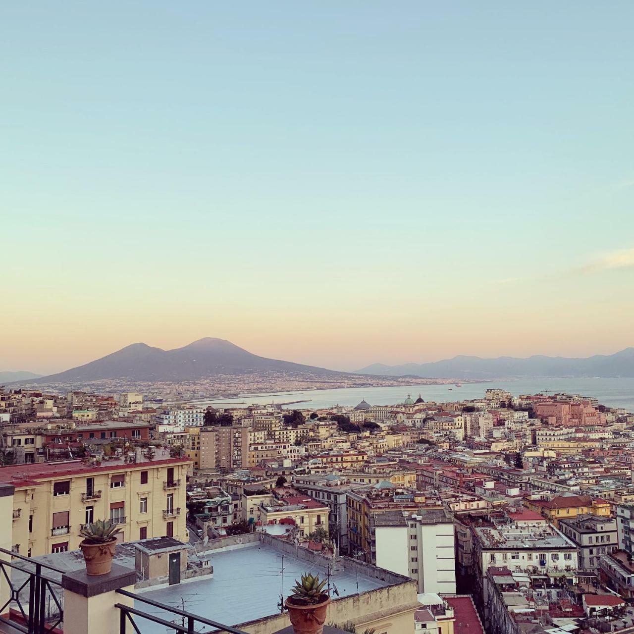 Toledo Loft Hotell Napoli Eksteriør bilde